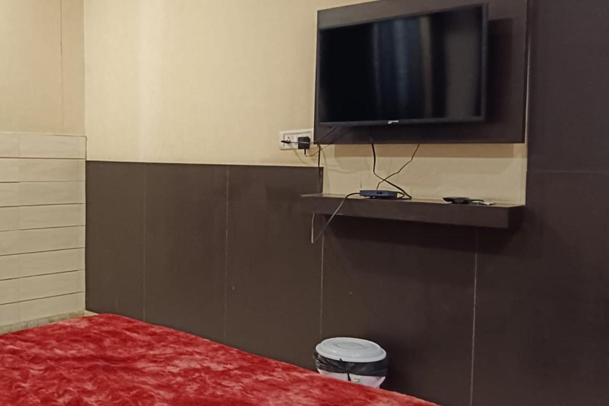 Hotel Shree Kanta グルガウン エクステリア 写真